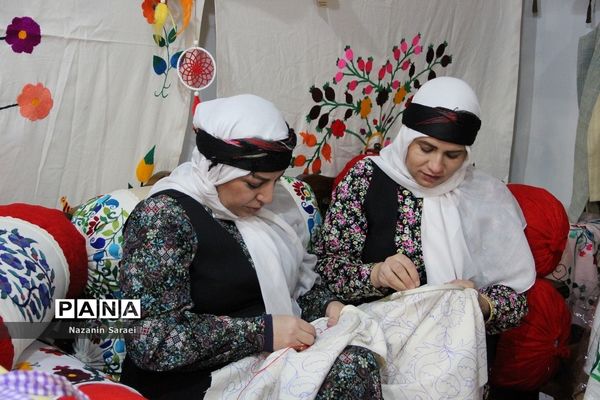 پانزدهمین نمایشگاه بین المللی گردشگری و سی و پنجمین نمایشگاه صنایع‌دستی