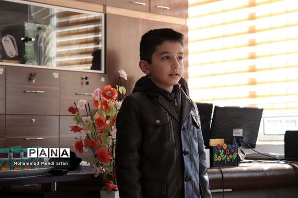 زنگ انقلاب در مدارس آباده