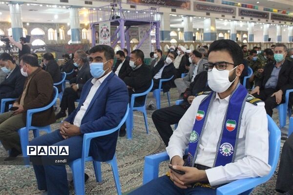 حضور پیشتازان سازمان دانش‌آموزی در مراسم 12 بهمن