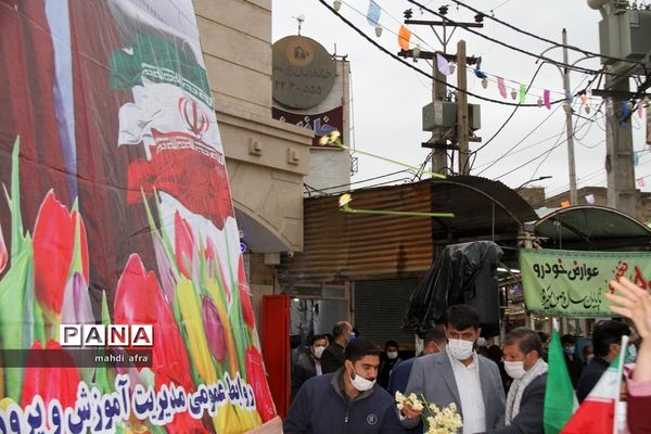 گلباران تمثال امام خمینی (ره) و شهدای انقلاب اسلامی شهرستان بهبهان