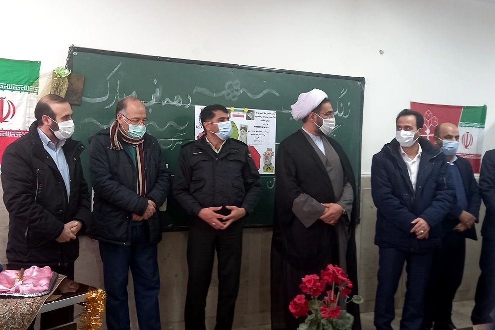 نواختن زنگ انقلاب در شهرستان پردیس