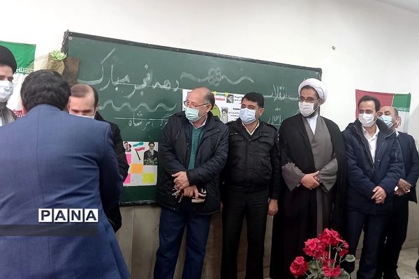 نواختن زنگ انقلاب در شهرستان پردیس