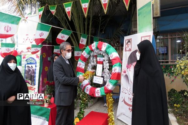 نواخته شدن زنگ انقلاب در منطقه 8