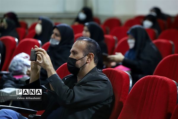 پیش اجلاس سراسری نماز دانش‌آموزی