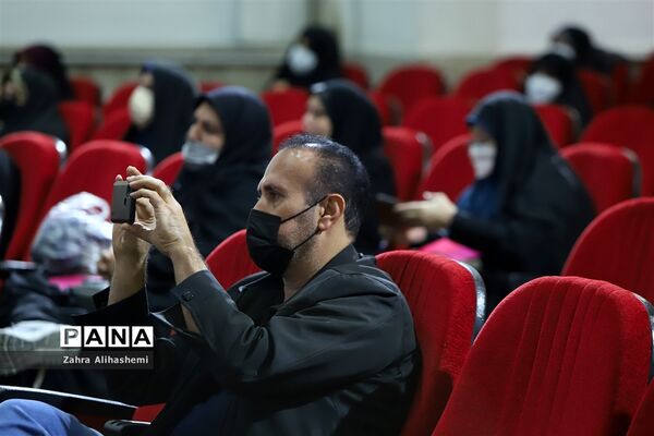 پیش اجلاس سراسری نماز دانش‌آموزی