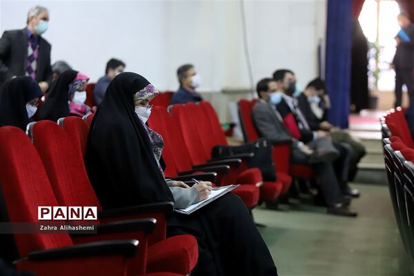 پیش اجلاس سراسری نماز دانش‌آموزی