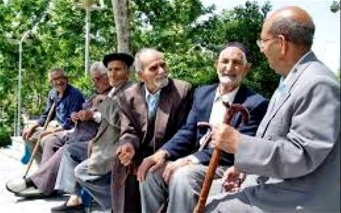 مخالفت کمیسیون با تغییر سن یا سابقه بازنشستگی کارکنان