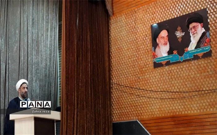 انجمن اسلامی دانش‌آموزی فضایی برای تمرین فنون مدیریتی است