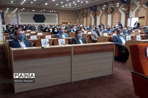 برگزاری شورای اداری و آیین تکریم و معارفه فرماندار کاشمر