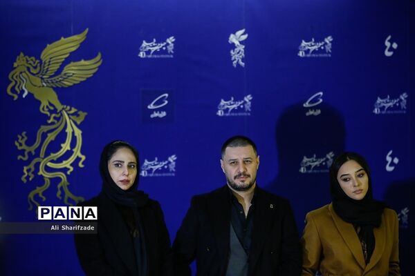 در حاشیه نمایش فیلم «مرد بازنده»