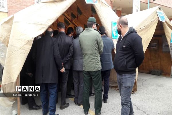 نواختن زنگ انقلاب در مدارس آموزش و پرورش ملارد