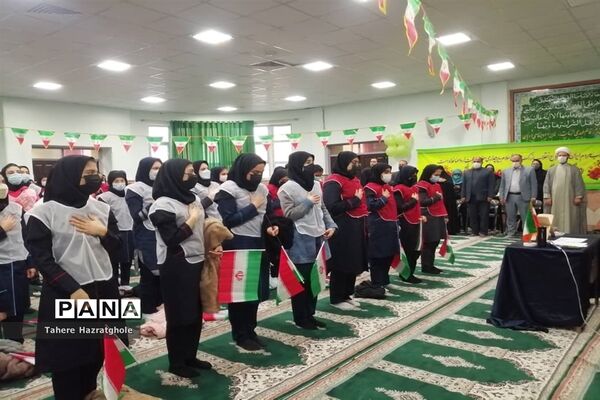 نواختن زنگ انقلاب در مدارس آموزش و پرورش ملارد