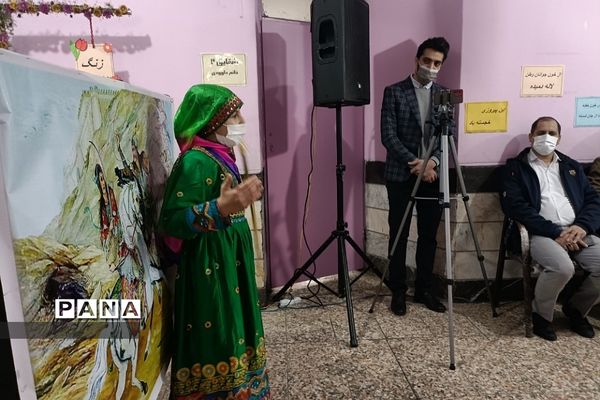 صدای زنگ انقلاب در دبستان دخترانه حضرت زینب ( س) در شهرستان قدس