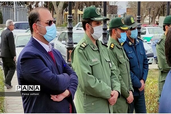 برگزاری ,مراسم نمادین گلباران ورود حضرت امام به میهن اسلامی در کاشمر