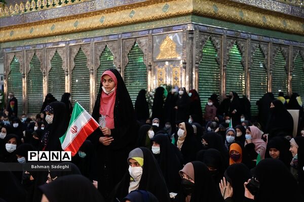 مراسم گرامیداشت ۱۲ بهمن در حرم امام خمینی (ره)