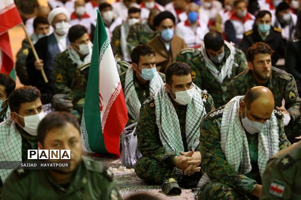 گرامیداشت ایام الله دهه فجر با حضور نیروهای مسلح در قم