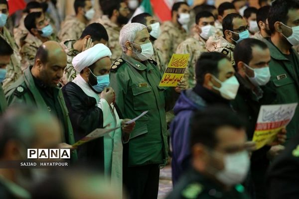 گرامیداشت ایام الله دهه فجر با حضور نیروهای مسلح در قم