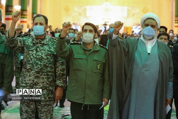 گرامیداشت ایام الله دهه فجر با حضور نیروهای مسلح در قم
