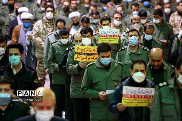 گرامیداشت ایام الله دهه فجر با حضور نیروهای مسلح در قم