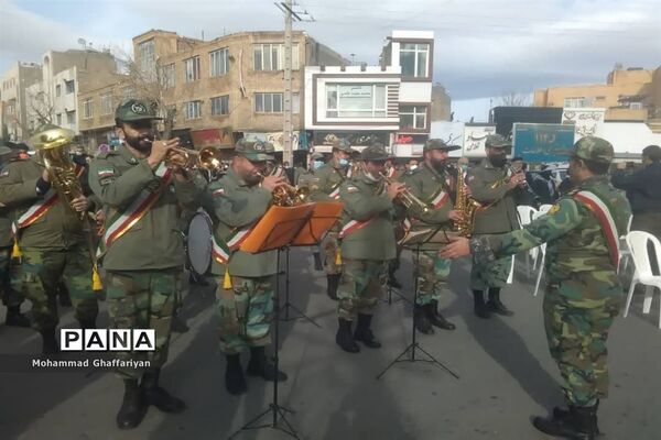 گرامیداشت 12 بهمن و مراسم گلبانگ انقلاب در میدان مرکزی تربت جام