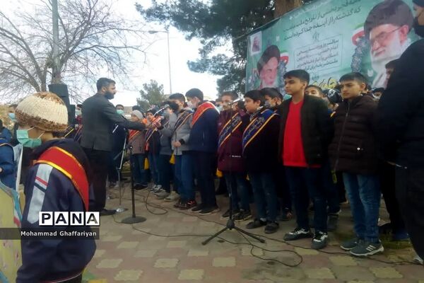 گرامیداشت 12 بهمن و مراسم گلبانگ انقلاب در میدان مرکزی تربت جام