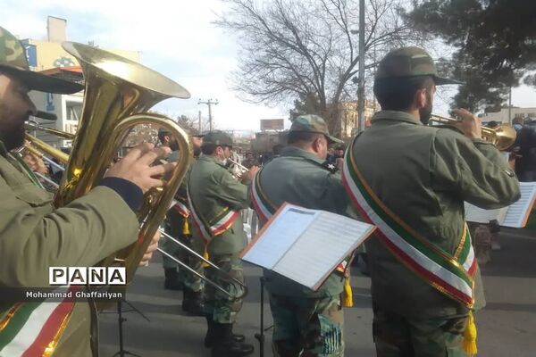 گرامیداشت 12 بهمن و مراسم گلبانگ انقلاب در میدان مرکزی تربت جام