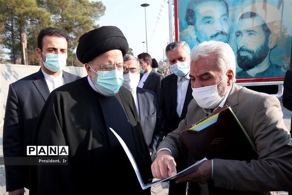 تجدید میثاق رییس جمهوری و  اعضای هیأت دولت با آرمان‌های امام راحل و شهدای انقلاب اسلامی