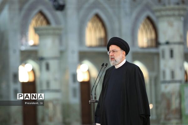 تجدید میثاق رییس جمهوری و  اعضای هیأت دولت با آرمان‌های امام راحل و شهدای انقلاب اسلامی