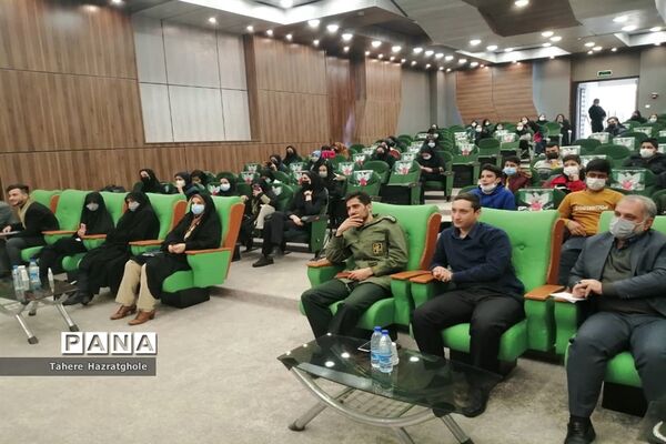 نشست روسای شورای دانش‌آموزی مدارس