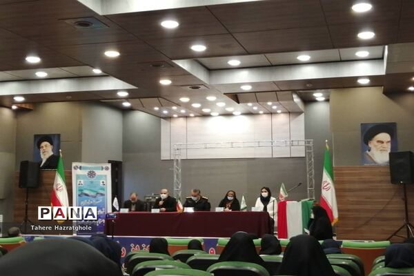 نشست روسای شورای دانش‌آموزی مدارس