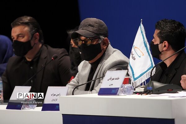نشست خبری فیلم «لایه‌های دروغ» در چهلمین جشنواره فیلم فجر