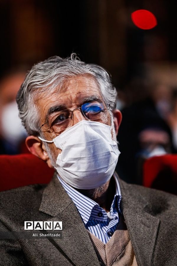 مراسم تجلیل از مدال‌آوران المپیادهای علمی و دانش‌آموزان برگزیده کنگره سراسری قرآن کریم و جشنواره جوان خوارزمی