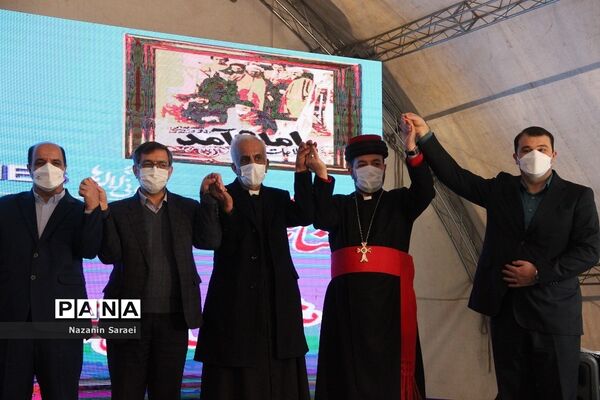 شانزدهمین آیین ملی عطرافشانی و گلباران مزارشهدای ادیان توحیدی در اسلامشهر