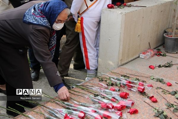 شانزدهمین آیین ملی عطرافشانی و گلباران مزارشهدای ادیان توحیدی در اسلامشهر