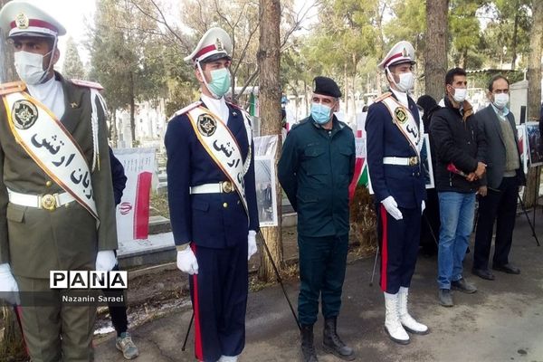 شانزدهمین آیین ملی عطرافشانی و گلباران مزارشهدای ادیان توحیدی در اسلامشهر