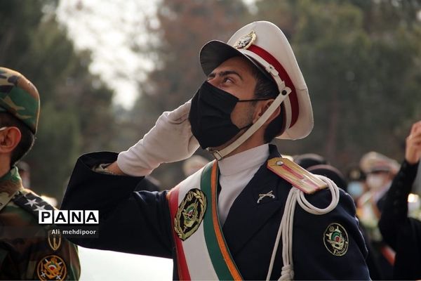 گلباران مزار شهدا در بهشت زهرای تهران