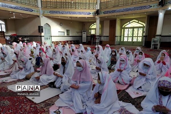 جشن تکلیف دختران مدرسه ابتدایی شهید سیفی شهرستان رباط کریم