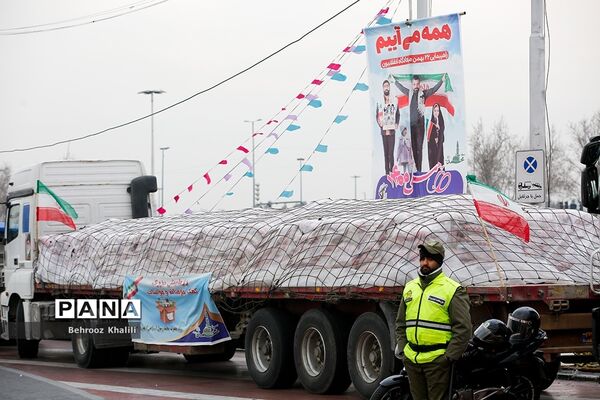 بزرگترین کاروان کمک مومنانه با ۱۲۰۰ خودرو