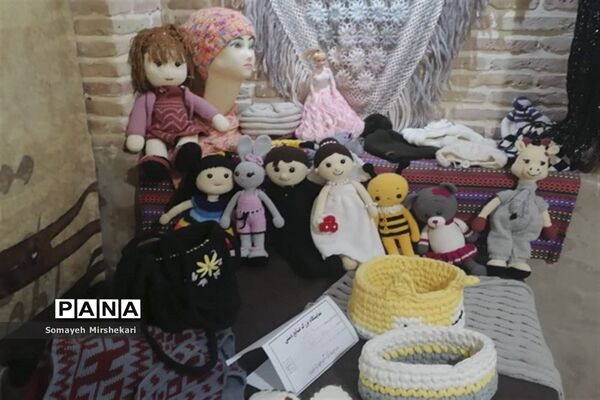 برگزاری نمایشگاه کارآفرینان و مشاغل خانگی در نی ریز