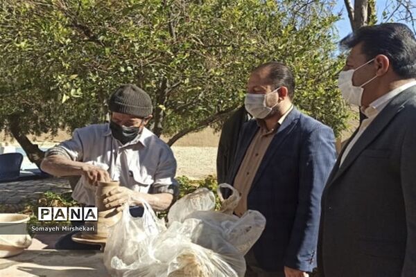 برگزاری نمایشگاه کارآفرینان و مشاغل خانگی در نی ریز