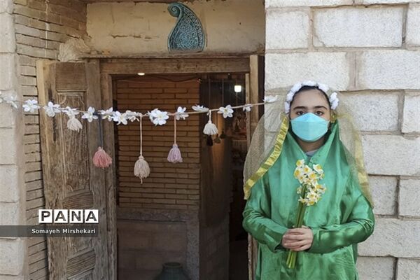 برگزاری نمایشگاه کارآفرینان و مشاغل خانگی در نی ریز
