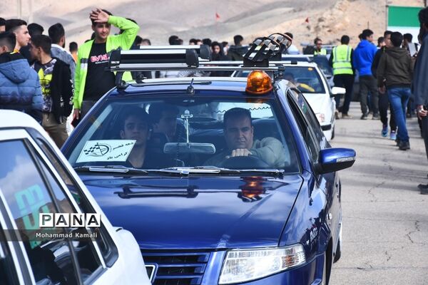 همایش اتومبیل‌سواری و موتورسواری به میزبانی شهر محلات