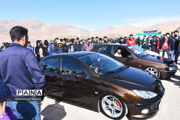 همایش اتومبیل‌سواری و موتورسواری به میزبانی شهر محلات
