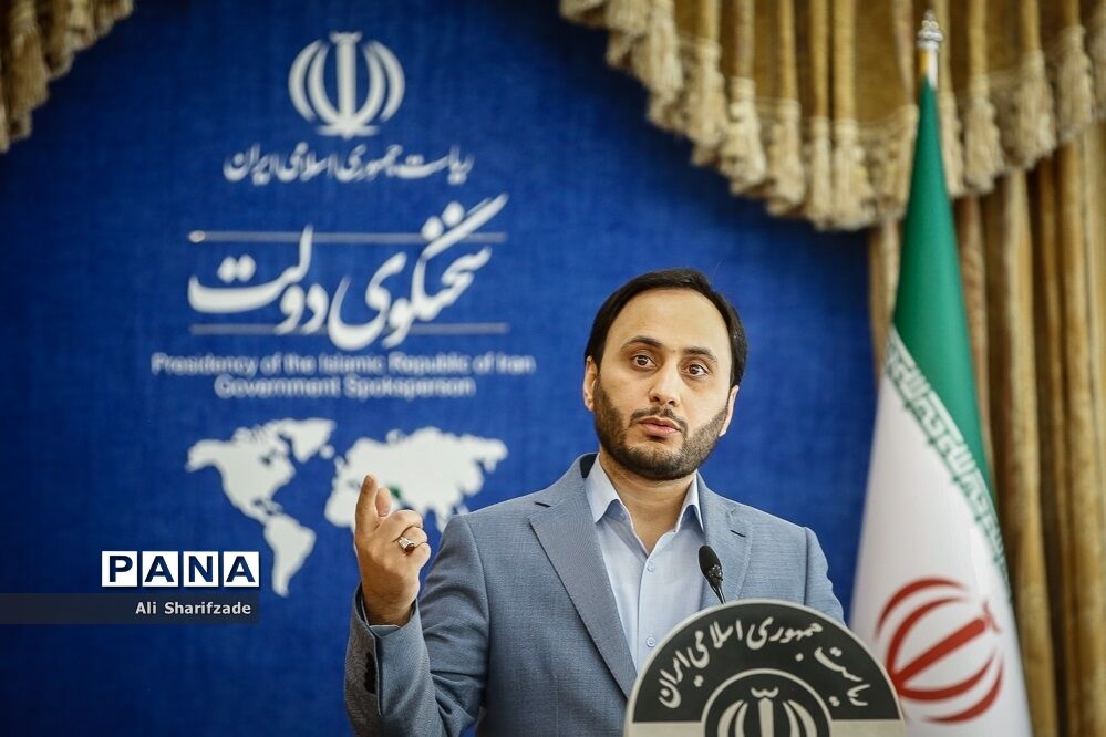 انقلاب اسلامی و تغییر فضای گفتمانی و عملکردی جامعه