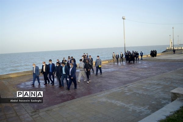 همایش پیاده‌روی همکاران فرهنگی در بوشهر