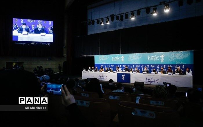 رضا میرکریمی: محسن کیایی برای فیلم «نگهبان شب» یک نعمت است