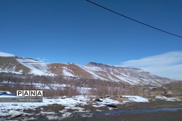 طبیعت برفی و هوای پاک در روستای بیدهند قم