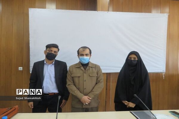 جلسه  مجمع نخبگان نوجوان و دانش‌آموزی  استان بوشهر