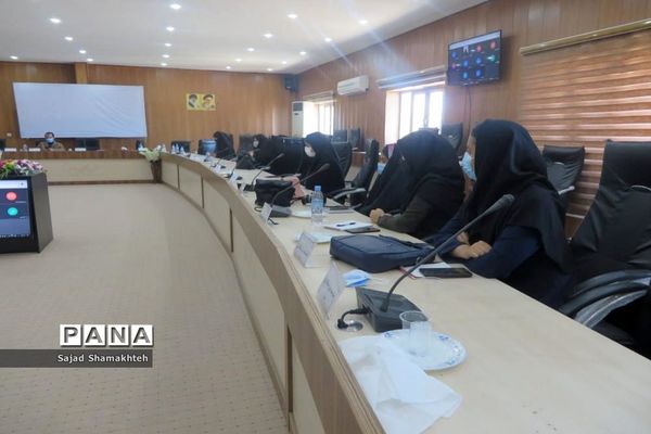 جلسه  مجمع نخبگان نوجوان و دانش‌آموزی  استان بوشهر
