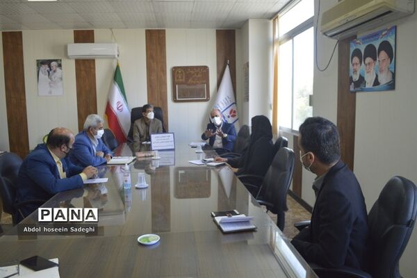 جلسه مسئولان و دبیران کنگره شهدای فرهنگی و دانش‌آموز آموزش و پرورش استان بوشهر